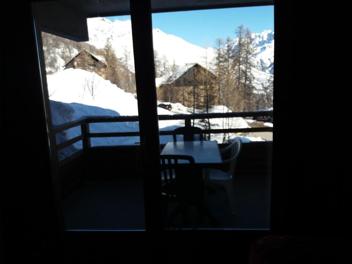 ピュイ・サン・ヴァンサンLe Hameau Des Ecrins Station 1800アパートメント エクステリア 写真